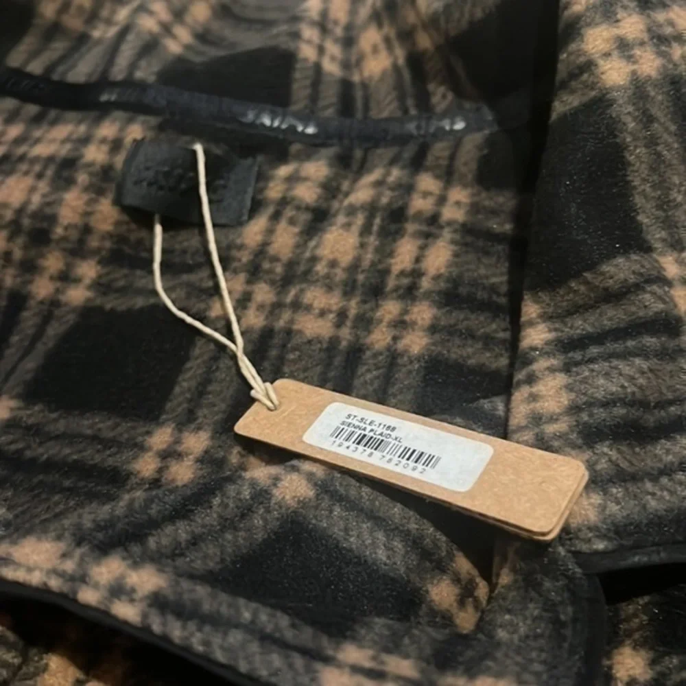 Skims Fleece Plaid Sleep Top - Picture 2 of 3